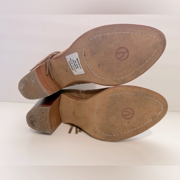 The Wishbone Collection Brown Suede Ankle with tassels Boots Size 8M - Picture 4 of 13